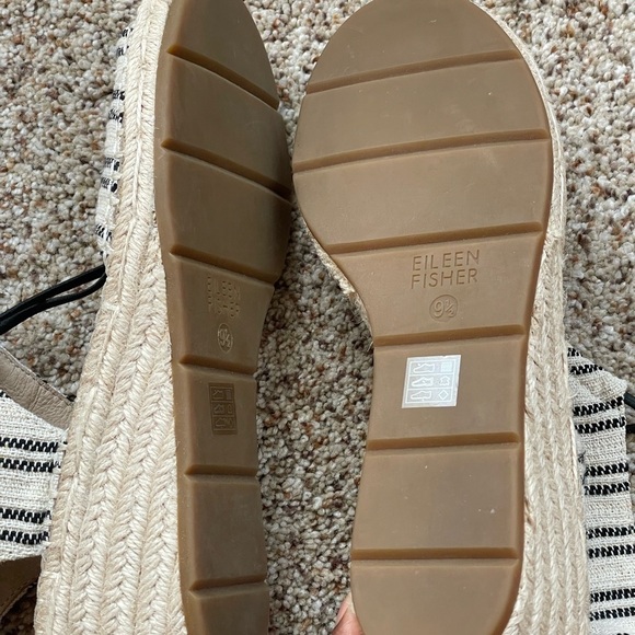 Eileen Fisher Women's Agnes Tan Black Striped Espadrille Wedge NWOT Size 9.5 - Picture 6 of 12